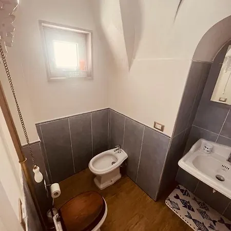 Dimora Lulu' Apartment *